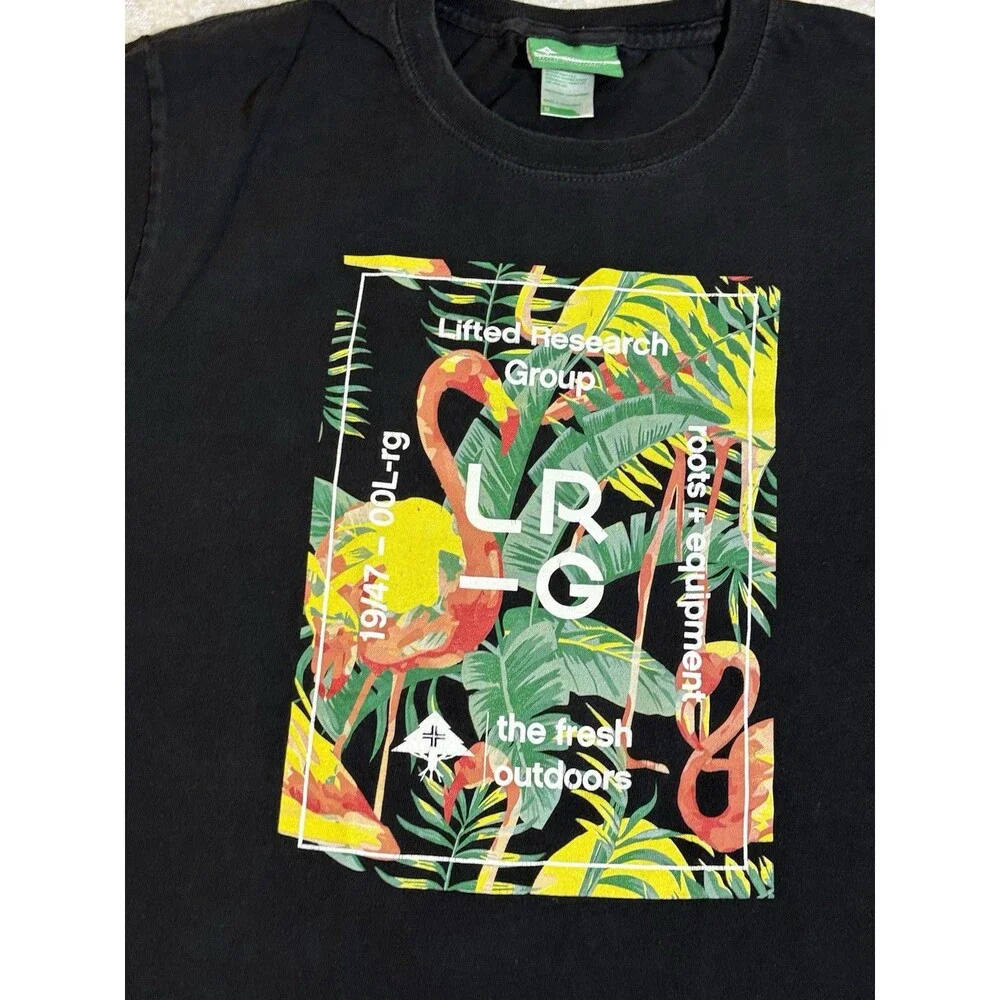 Vintage Y2K LRG Lifted Research Group Flamingos Tropical Fresh Outdoors Shirt M